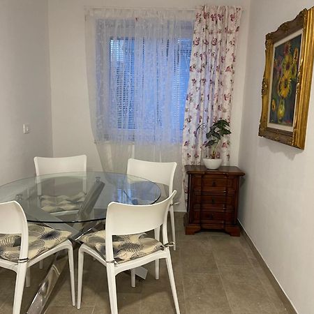 Ferienwohnung Apartmaji Meduza 2 Izola Exterior foto
