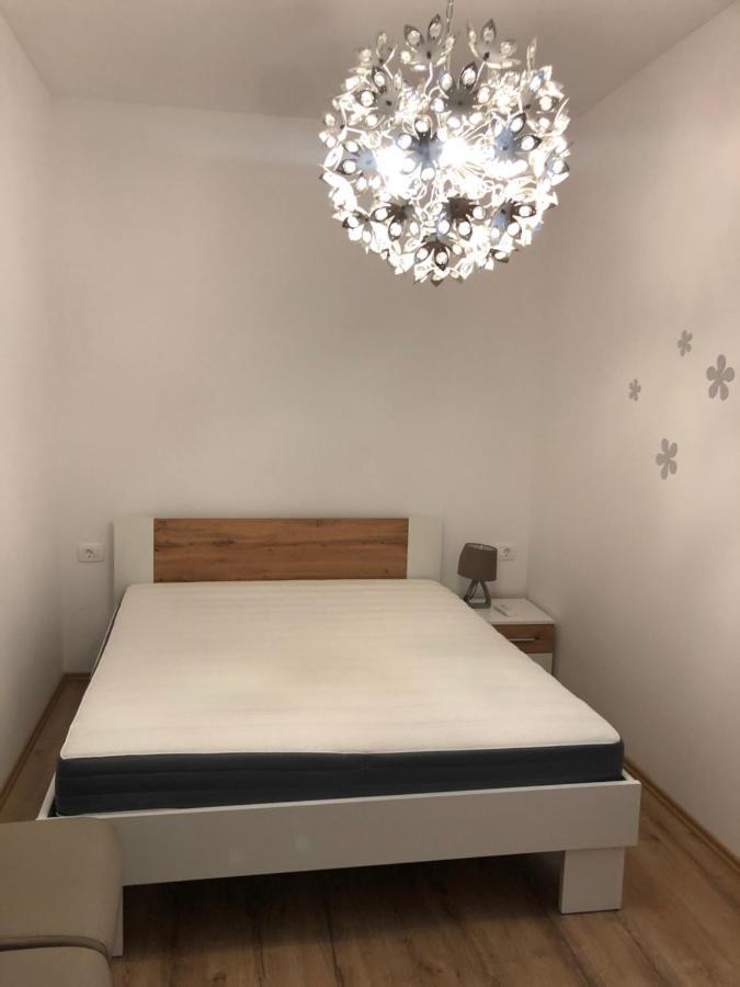 Ferienwohnung Apartmaji Meduza 2 Izola Exterior foto